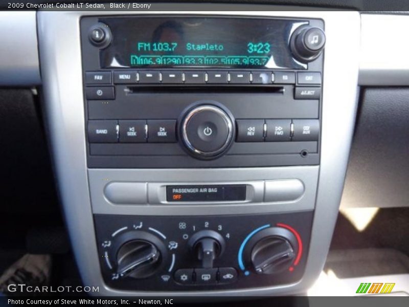 Black / Ebony 2009 Chevrolet Cobalt LT Sedan