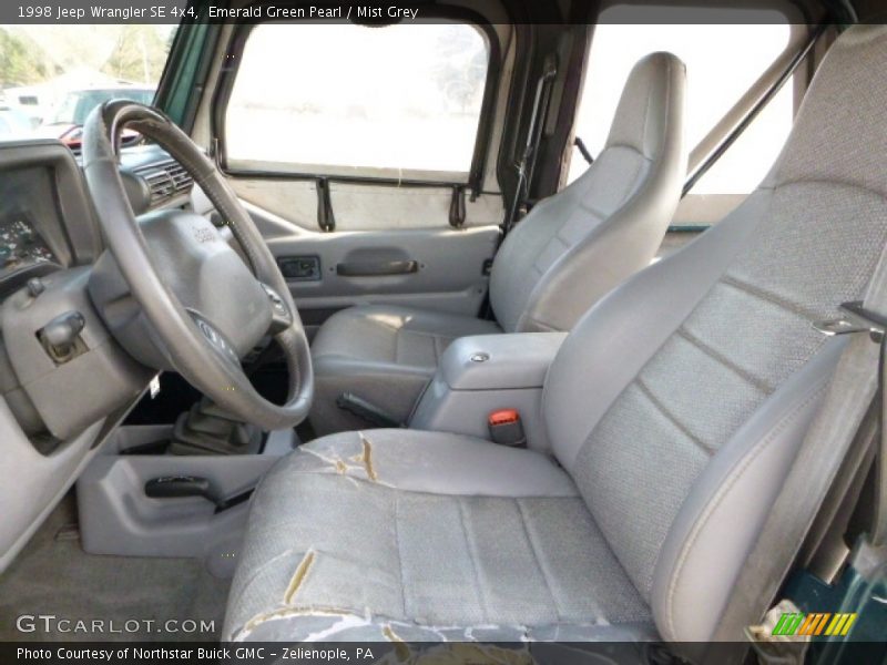 Emerald Green Pearl / Mist Grey 1998 Jeep Wrangler SE 4x4