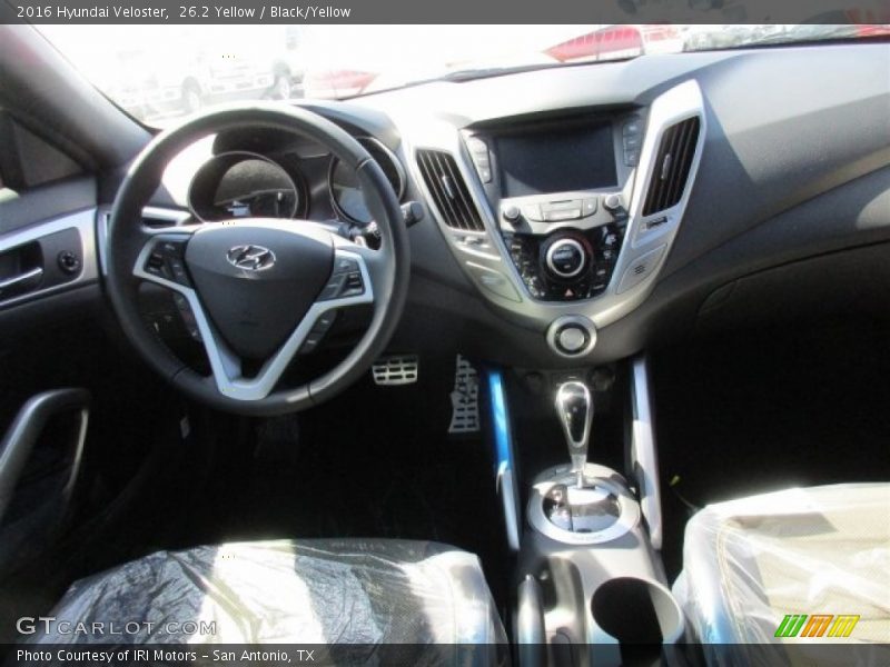 26.2 Yellow / Black/Yellow 2016 Hyundai Veloster