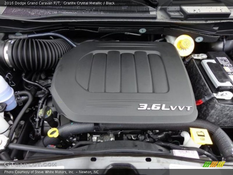 Granite Crystal Metallic / Black 2016 Dodge Grand Caravan R/T