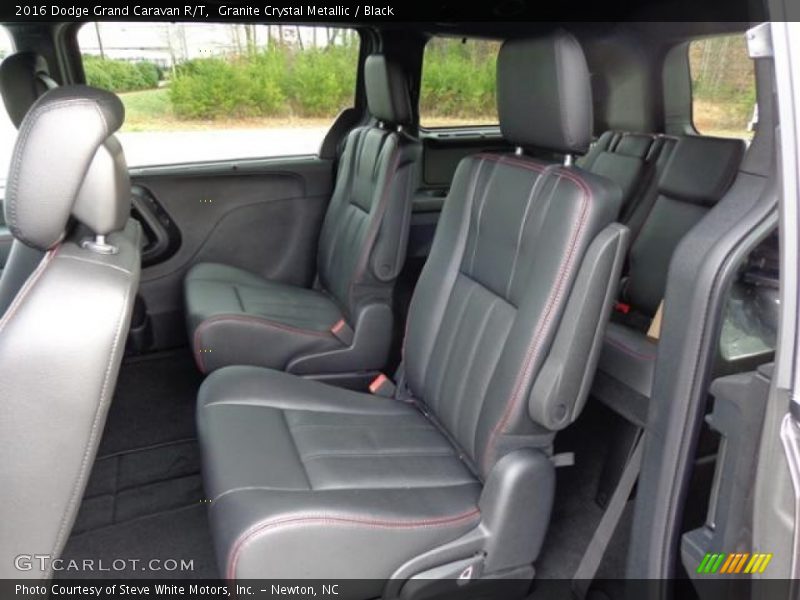 Granite Crystal Metallic / Black 2016 Dodge Grand Caravan R/T