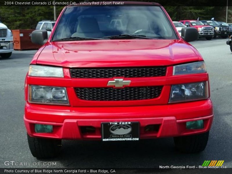 Victory Red / Sport Pewter 2004 Chevrolet Colorado LS Extended Cab