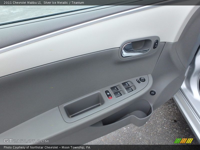 Silver Ice Metallic / Titanium 2011 Chevrolet Malibu LS