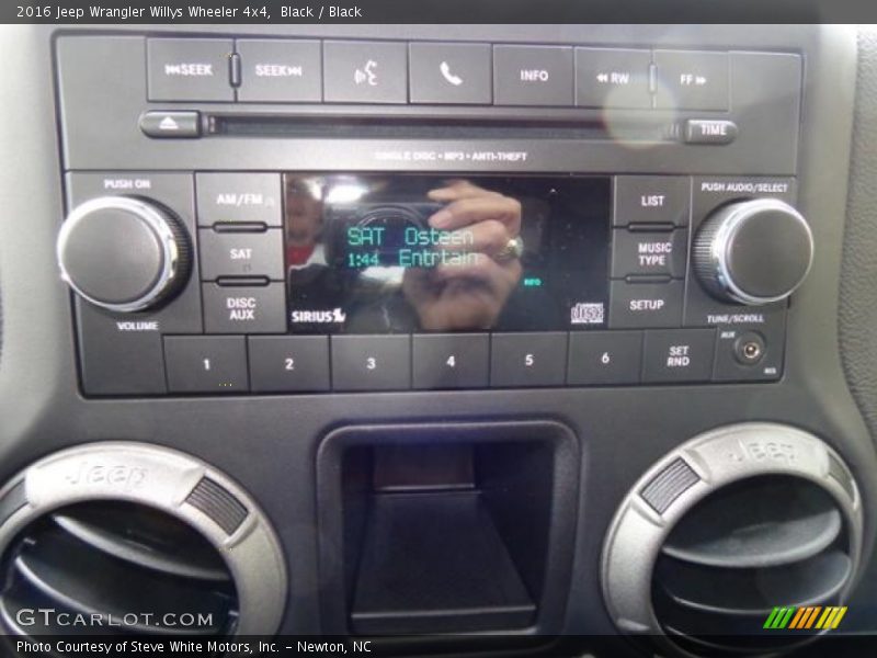 Black / Black 2016 Jeep Wrangler Willys Wheeler 4x4