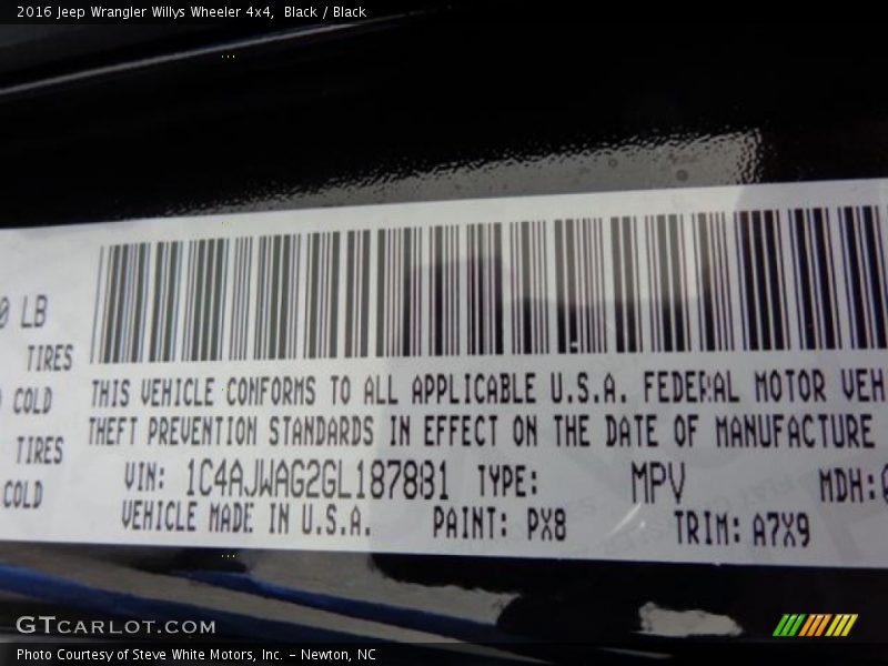 Black / Black 2016 Jeep Wrangler Willys Wheeler 4x4