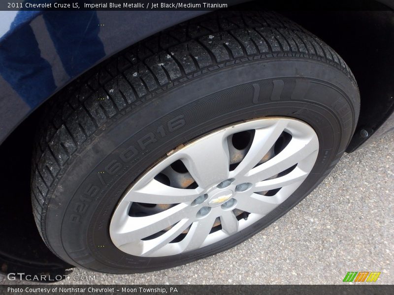 Imperial Blue Metallic / Jet Black/Medium Titanium 2011 Chevrolet Cruze LS