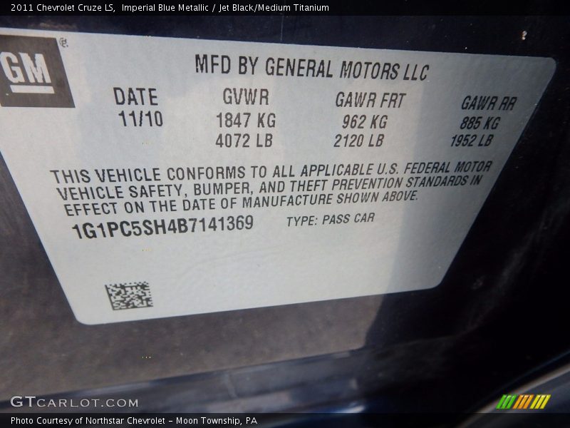 Imperial Blue Metallic / Jet Black/Medium Titanium 2011 Chevrolet Cruze LS
