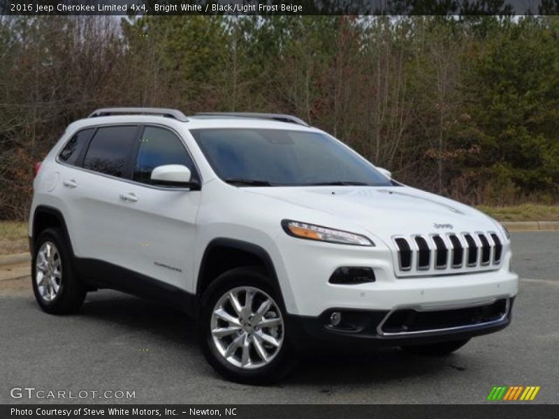Bright White / Black/Light Frost Beige 2016 Jeep Cherokee Limited 4x4