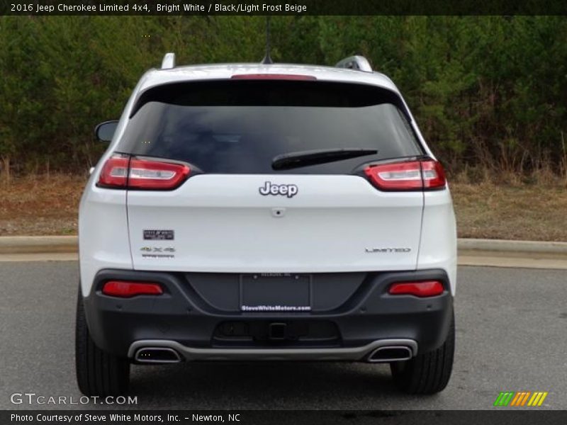 Bright White / Black/Light Frost Beige 2016 Jeep Cherokee Limited 4x4