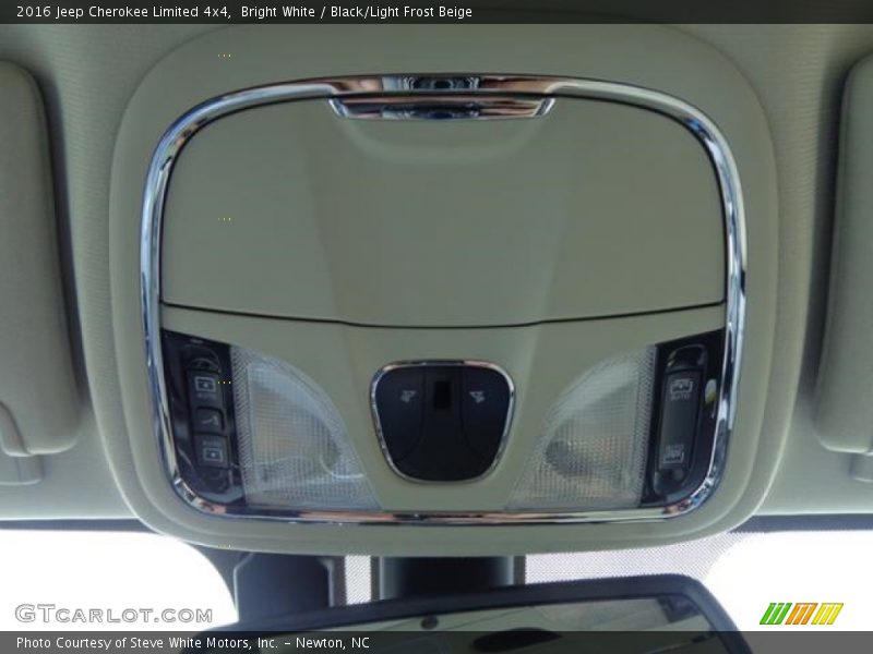 Bright White / Black/Light Frost Beige 2016 Jeep Cherokee Limited 4x4