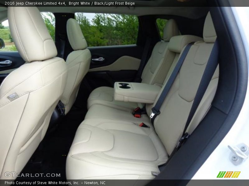 Bright White / Black/Light Frost Beige 2016 Jeep Cherokee Limited 4x4