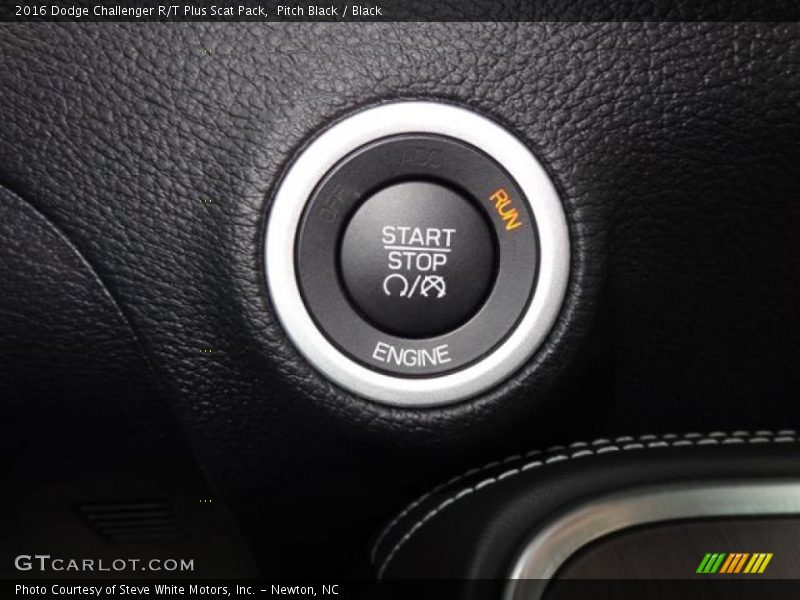 Controls of 2016 Challenger R/T Plus Scat Pack
