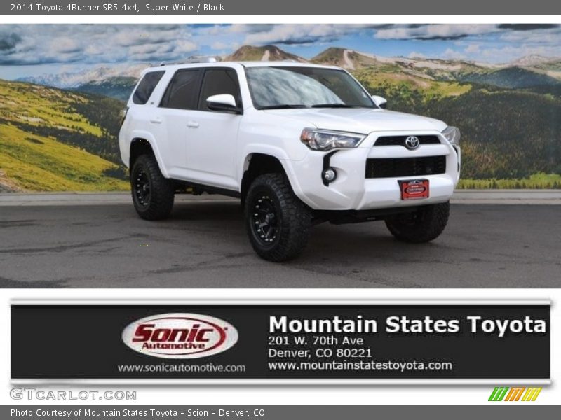 Super White / Black 2014 Toyota 4Runner SR5 4x4