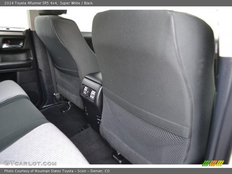 Super White / Black 2014 Toyota 4Runner SR5 4x4