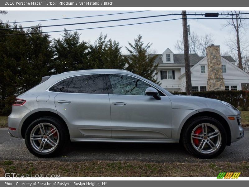 Rhodium Silver Metallic / Black 2016 Porsche Macan Turbo