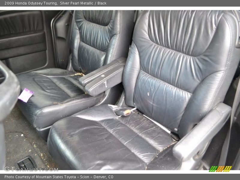 Silver Pearl Metallic / Black 2009 Honda Odyssey Touring
