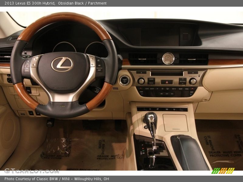 Obsidian Black / Parchment 2013 Lexus ES 300h Hybrid