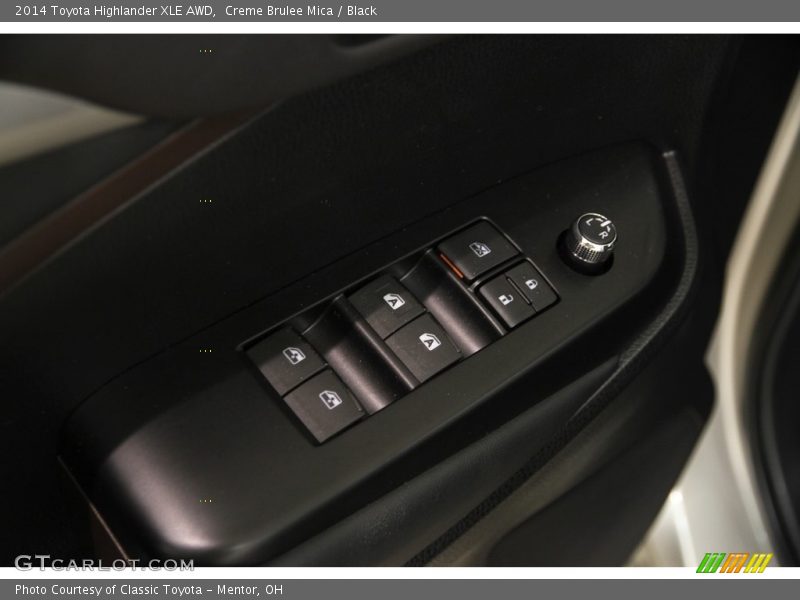 Creme Brulee Mica / Black 2014 Toyota Highlander XLE AWD
