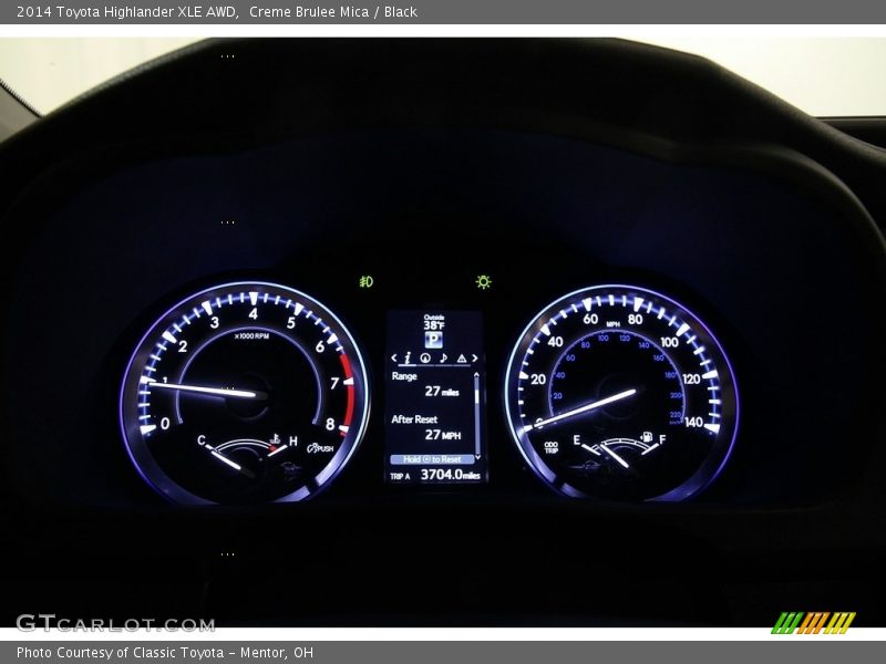 Creme Brulee Mica / Black 2014 Toyota Highlander XLE AWD