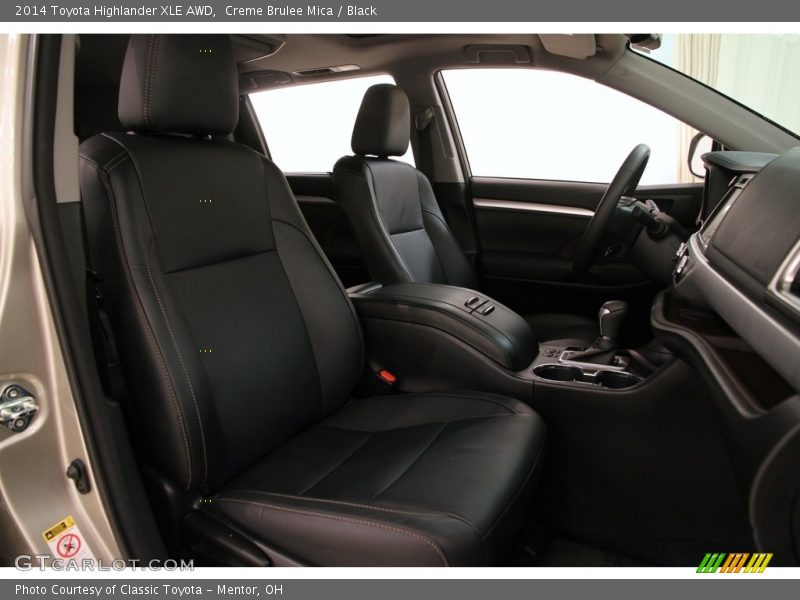Creme Brulee Mica / Black 2014 Toyota Highlander XLE AWD