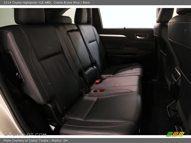 Creme Brulee Mica / Black 2014 Toyota Highlander XLE AWD
