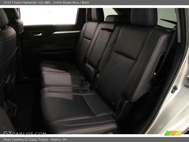 Creme Brulee Mica / Black 2014 Toyota Highlander XLE AWD