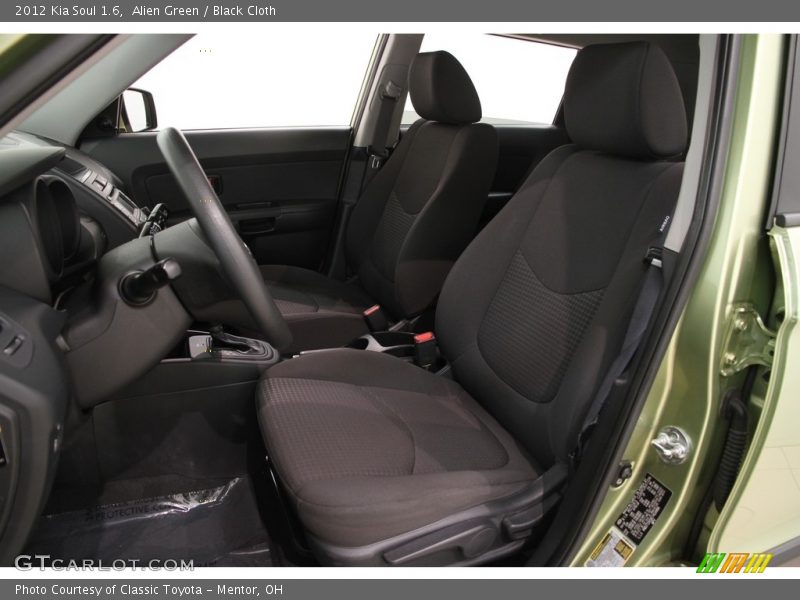 Alien Green / Black Cloth 2012 Kia Soul 1.6