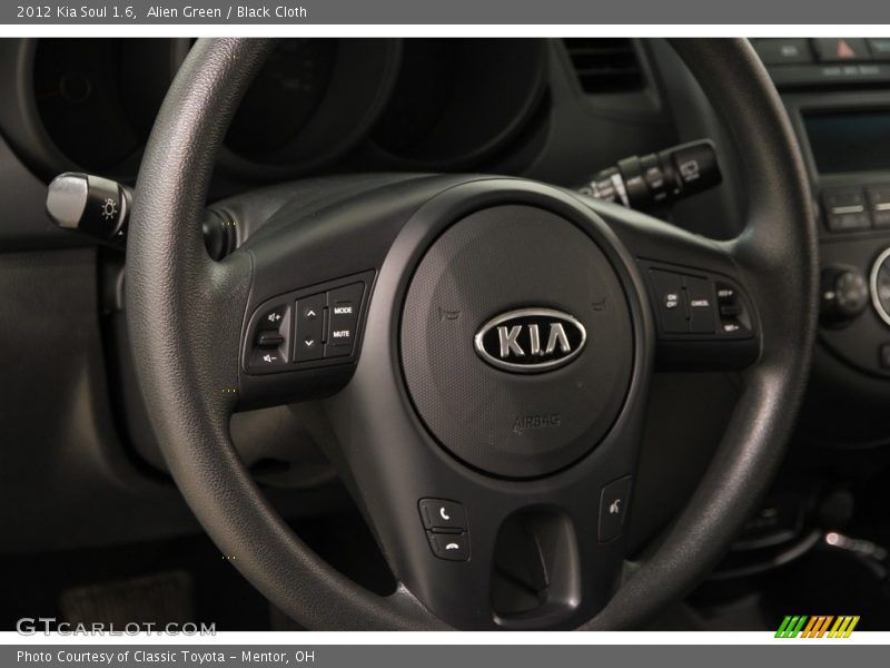 Alien Green / Black Cloth 2012 Kia Soul 1.6