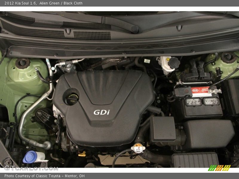 Alien Green / Black Cloth 2012 Kia Soul 1.6