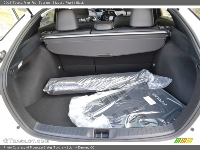  2016 Prius Four Touring Trunk