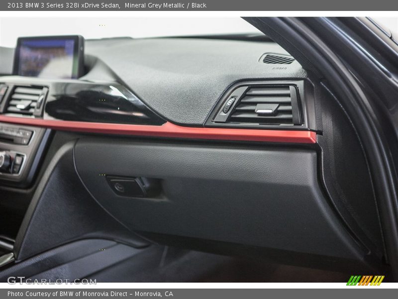 Dashboard of 2013 3 Series 328i xDrive Sedan