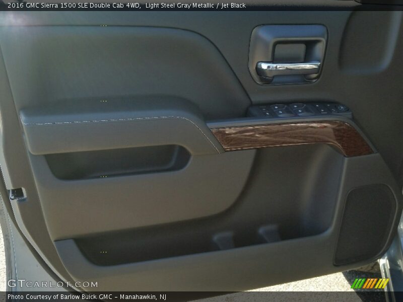 Light Steel Gray Metallic / Jet Black 2016 GMC Sierra 1500 SLE Double Cab 4WD