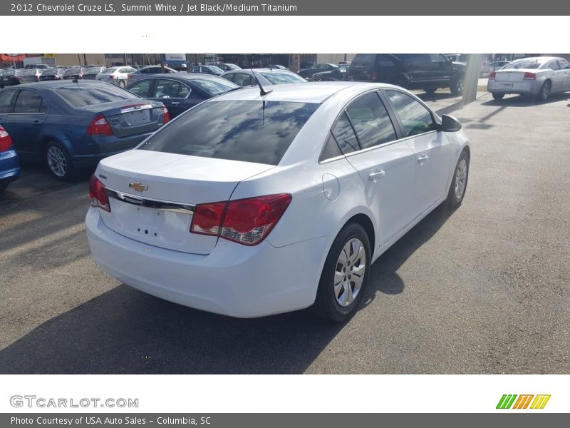 Summit White / Jet Black/Medium Titanium 2012 Chevrolet Cruze LS