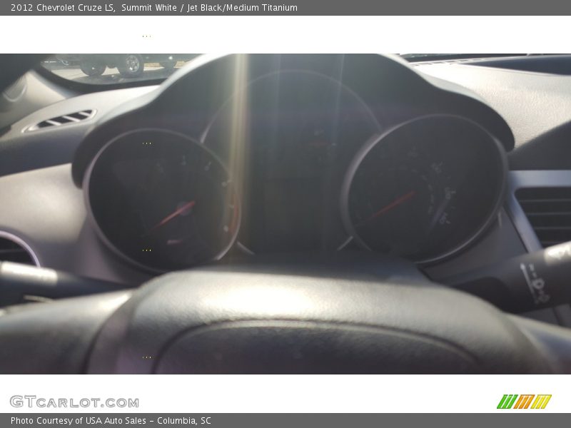 Summit White / Jet Black/Medium Titanium 2012 Chevrolet Cruze LS