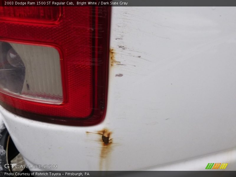 Bright White / Dark Slate Gray 2003 Dodge Ram 1500 ST Regular Cab