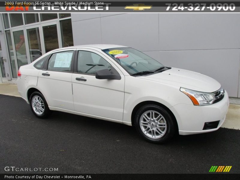 White Suede / Medium Stone 2009 Ford Focus SE Sedan