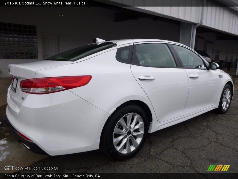 Snow White Pearl / Beige 2016 Kia Optima EX