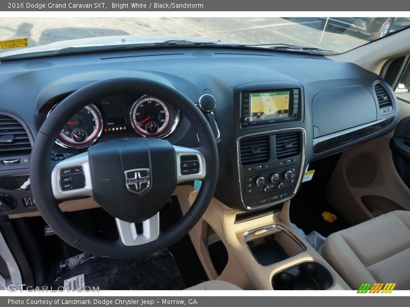 Bright White / Black/Sandstorm 2016 Dodge Grand Caravan SXT
