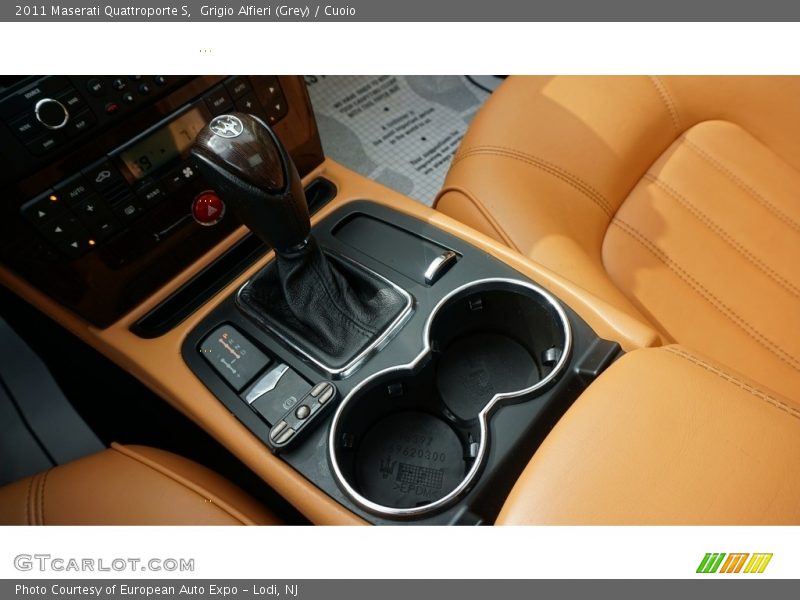 Grigio Alfieri (Grey) / Cuoio 2011 Maserati Quattroporte S