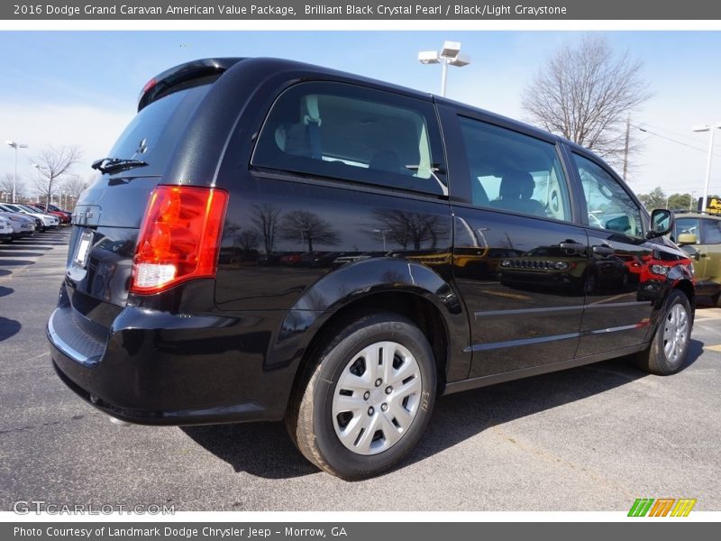 Brilliant Black Crystal Pearl / Black/Light Graystone 2016 Dodge Grand Caravan American Value Package