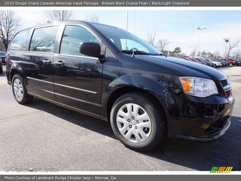 Brilliant Black Crystal Pearl / Black/Light Graystone 2016 Dodge Grand Caravan American Value Package