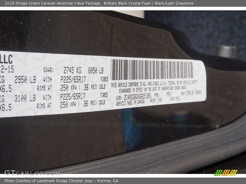 Brilliant Black Crystal Pearl / Black/Light Graystone 2016 Dodge Grand Caravan American Value Package