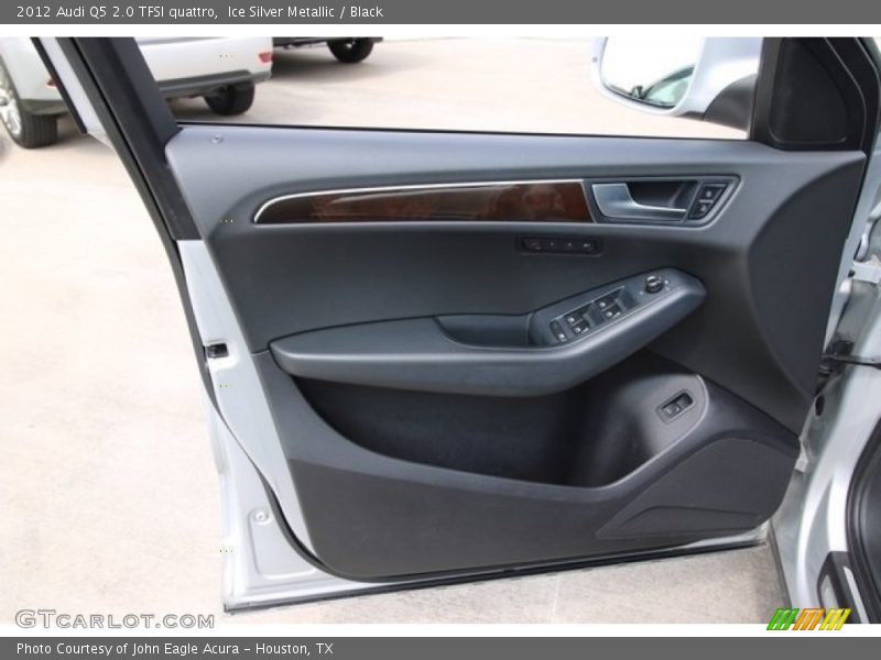 Ice Silver Metallic / Black 2012 Audi Q5 2.0 TFSI quattro
