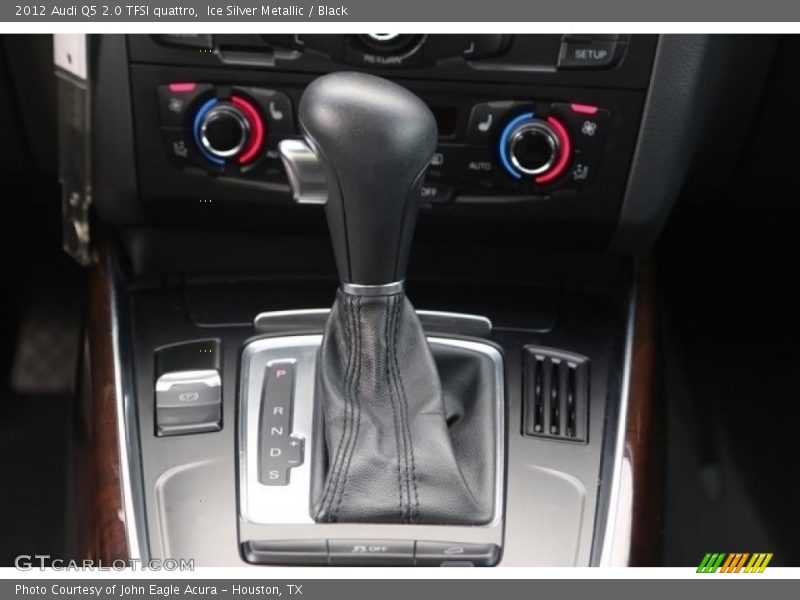 Ice Silver Metallic / Black 2012 Audi Q5 2.0 TFSI quattro