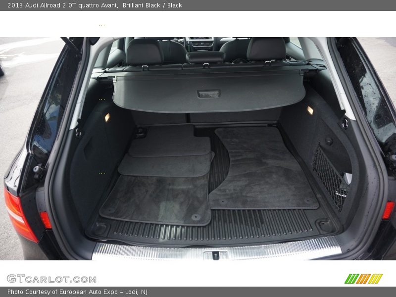 Brilliant Black / Black 2013 Audi Allroad 2.0T quattro Avant
