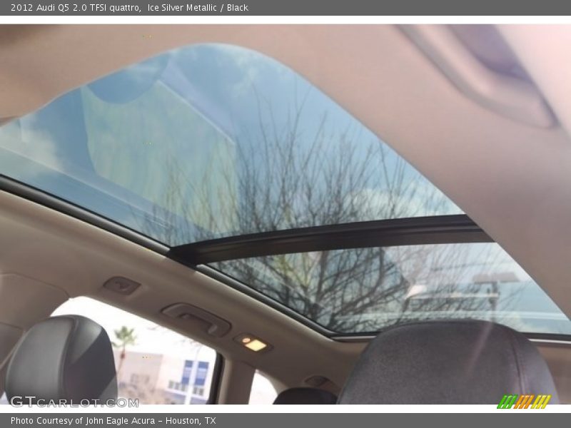 Ice Silver Metallic / Black 2012 Audi Q5 2.0 TFSI quattro
