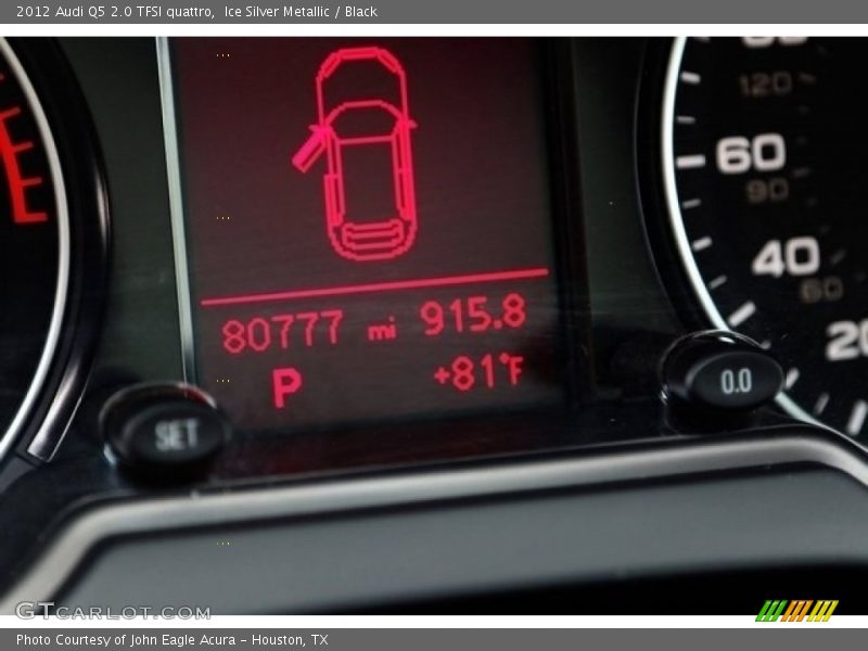 Ice Silver Metallic / Black 2012 Audi Q5 2.0 TFSI quattro