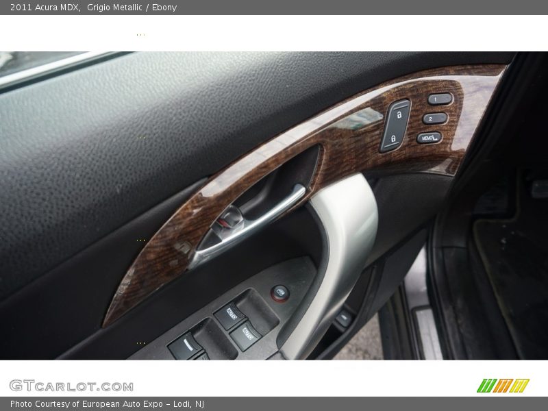 Grigio Metallic / Ebony 2011 Acura MDX