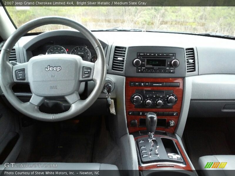 Bright Silver Metallic / Medium Slate Gray 2007 Jeep Grand Cherokee Limited 4x4