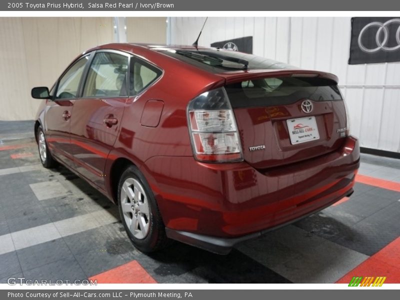 Salsa Red Pearl / Ivory/Brown 2005 Toyota Prius Hybrid